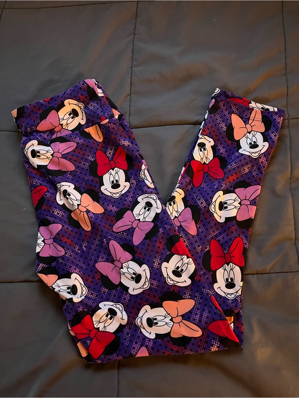 LuLaRoe Purple Minnie Disney Patterened Leggings